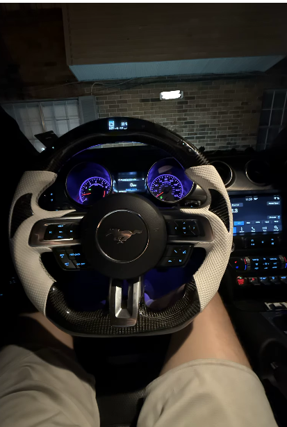 LED Shift Light Racing Real Carbon Fiber Steering Wheel for Ford Mustang GT 2020 2018 2019 Car Steering Wheel